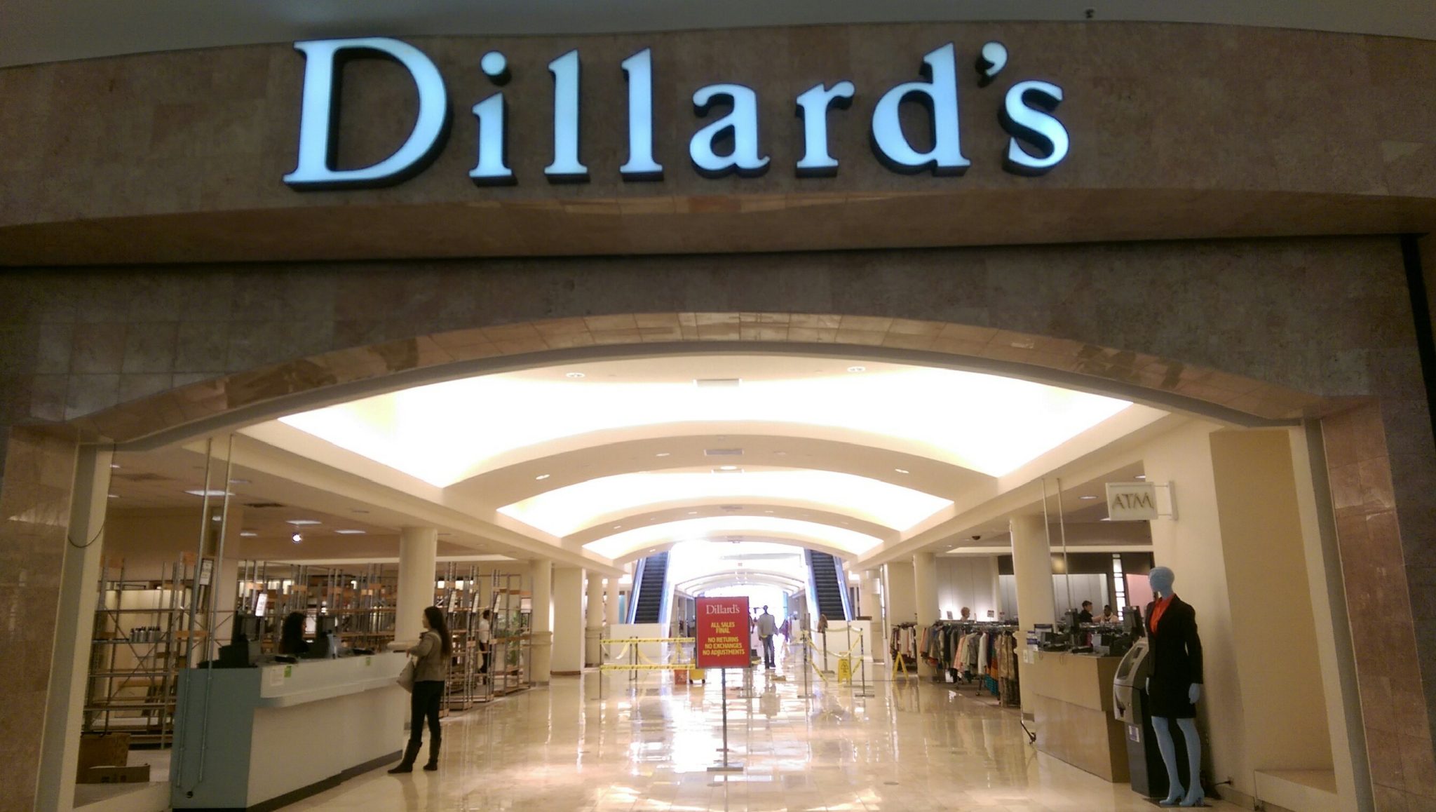 Dillard's at Fashion Square Mall becoming a Clearance Center ...