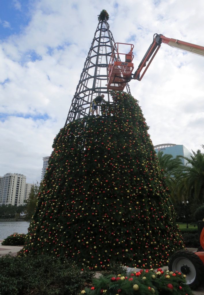 Lake Eola Christmas Tree
