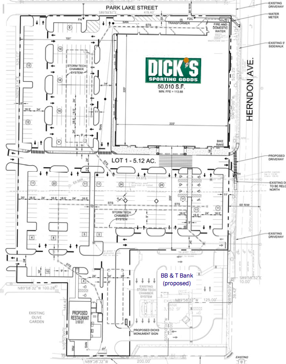 Dicks Fashion Square