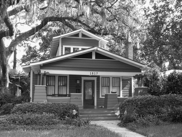 House pictured is located in the Lake Lawsona Historic District