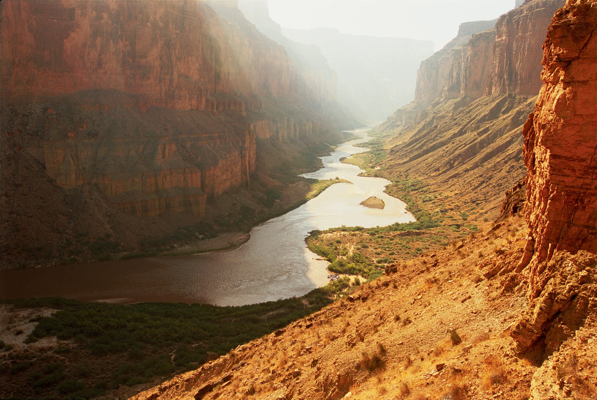 Grand Canyon National Park The Colorado River carves out the Grand Canyon in Arizona. Courtesy of MacGillivray Freeman Films. Photographer: Barbara MacGillivray ©VisitTheUSA.com 