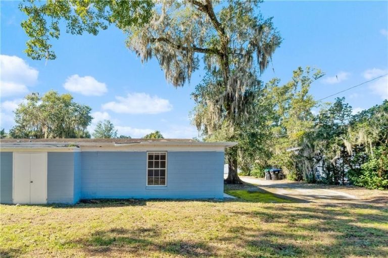 Rental of the Day 3/2 Audubon Park home asking 1,649 a month Bungalower