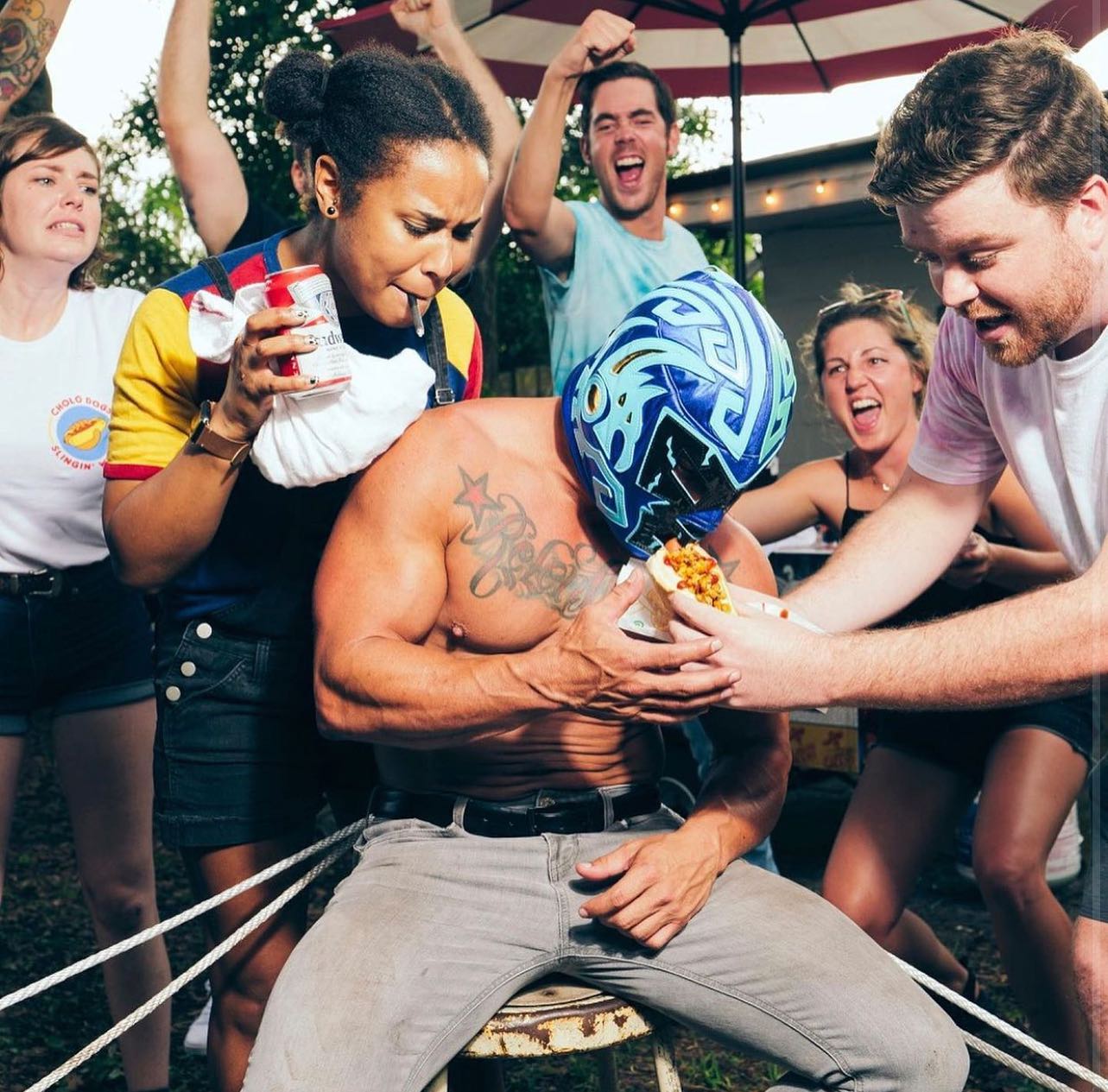 Cholo Dogs Hosting Hot Dog Eating Contest In October Bungalower