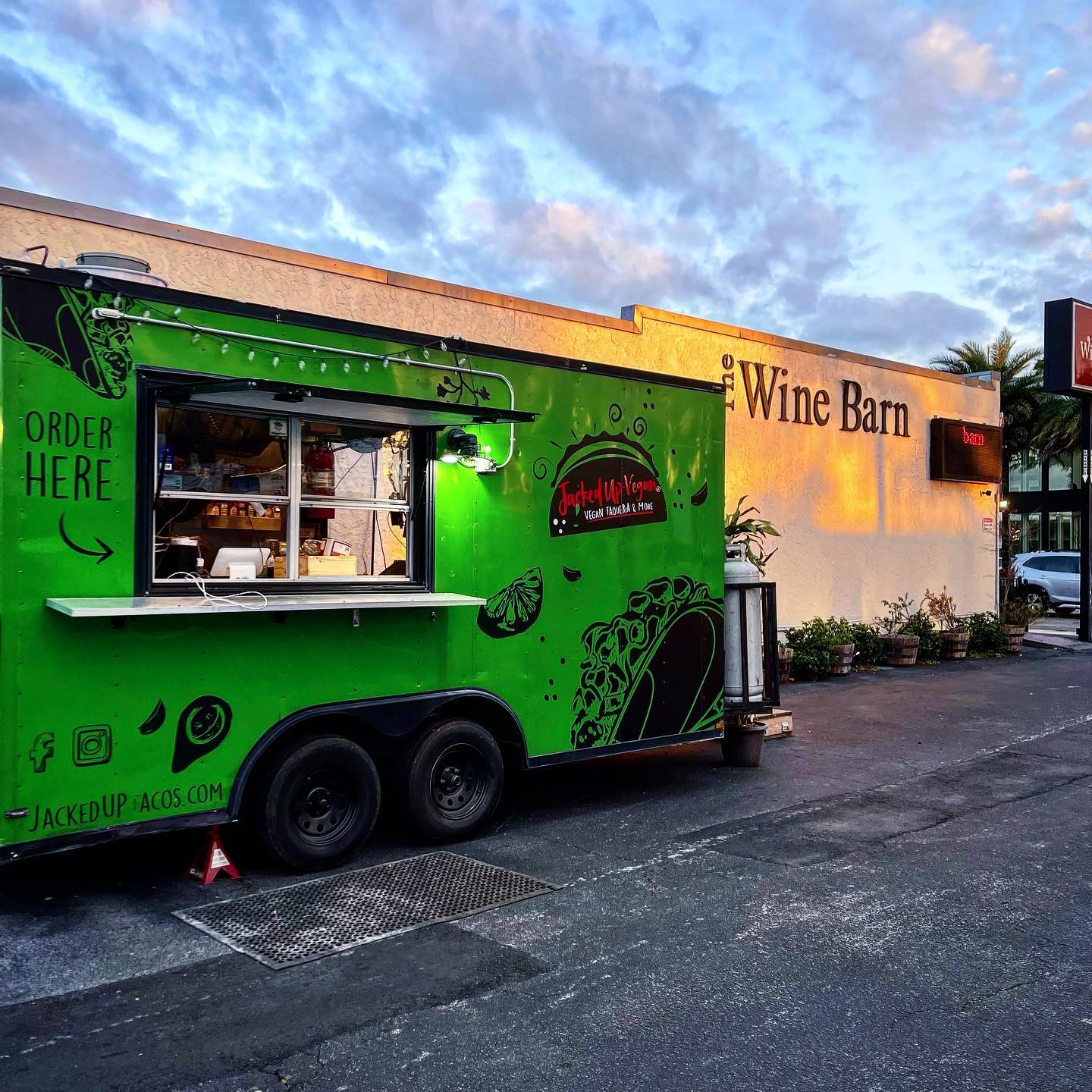 Vegan Food Truck Gets Brick And Mortar In Winter Park Bungalower